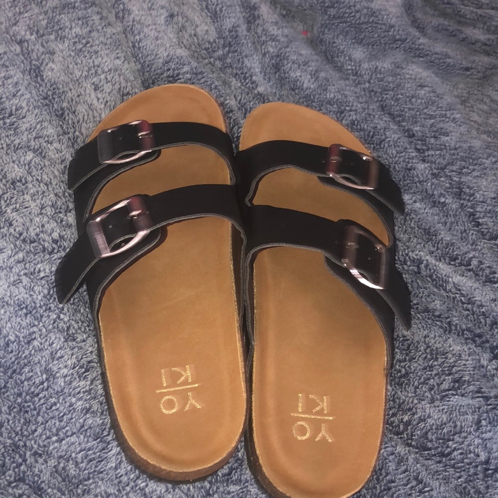 Strap sandal NWOT